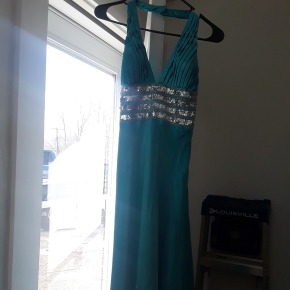 Faviana Couture Blue Sequin Prom Dress - Picture 2 of 8